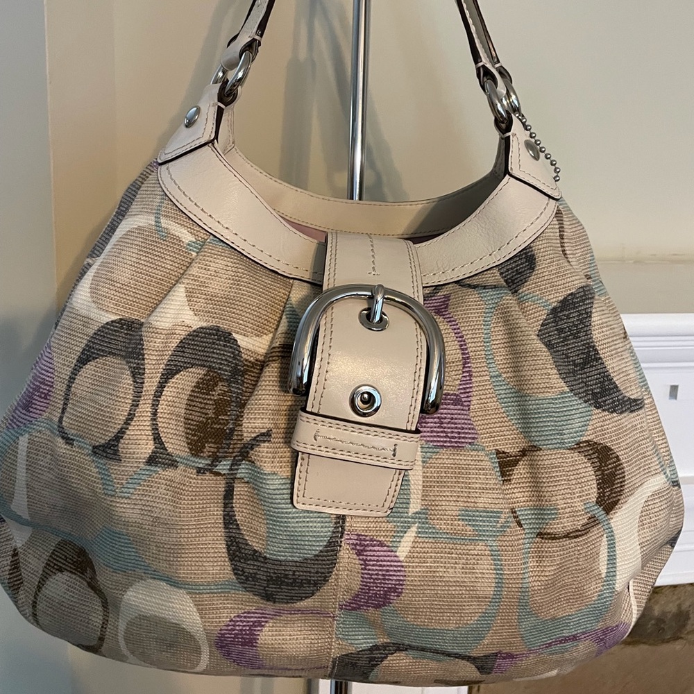 Authentic Coach Soho Carryall bag!